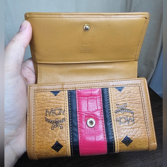 MCM wallet - Picture 5 of 10